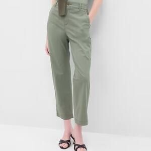 Gap Women's High Rise Girlfriend Khakis Pants Size 4